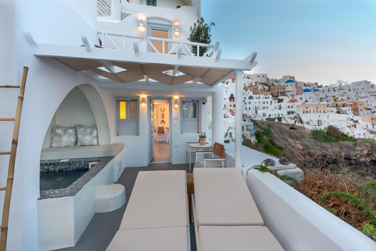 Helianthus Dream Homes Oía Exterior foto